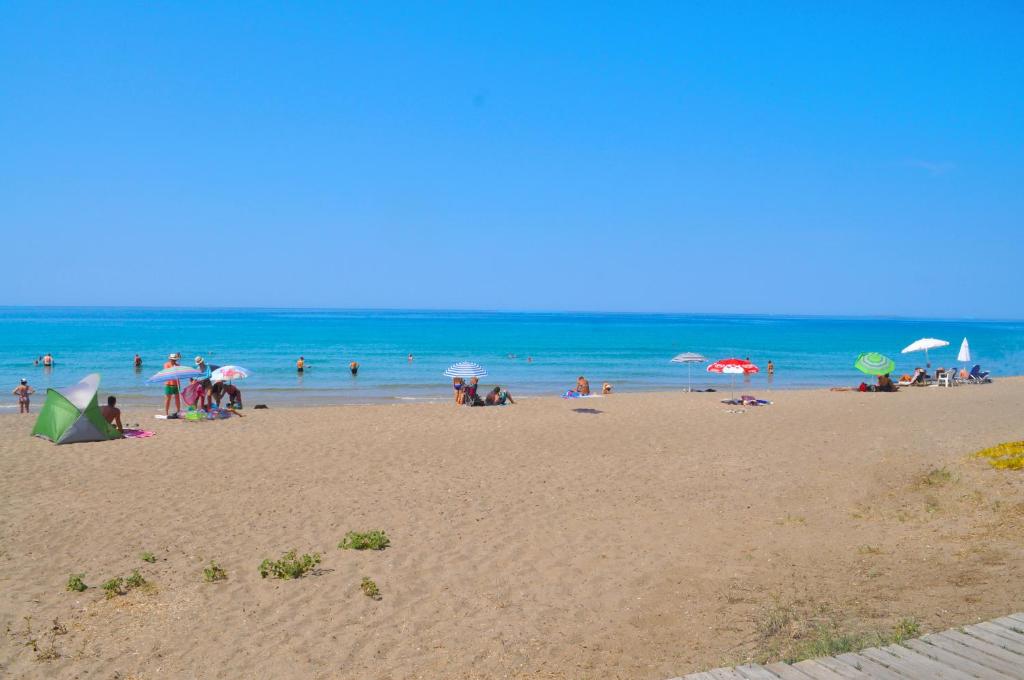 Beachfront holiday House “yannis” on Agios Gordios beach in Corfu room 2